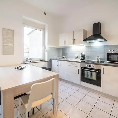 En Famille Ou Entre Amis Διαμέρισμα