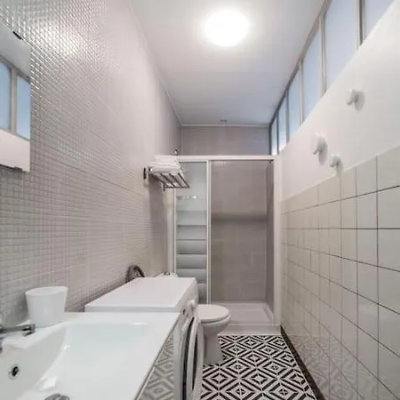 En Famille Ou Entre Amis Διαμέρισμα *