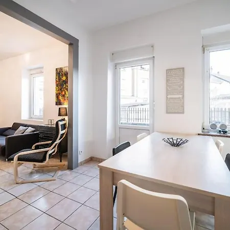 En Famille Ou Entre Amis